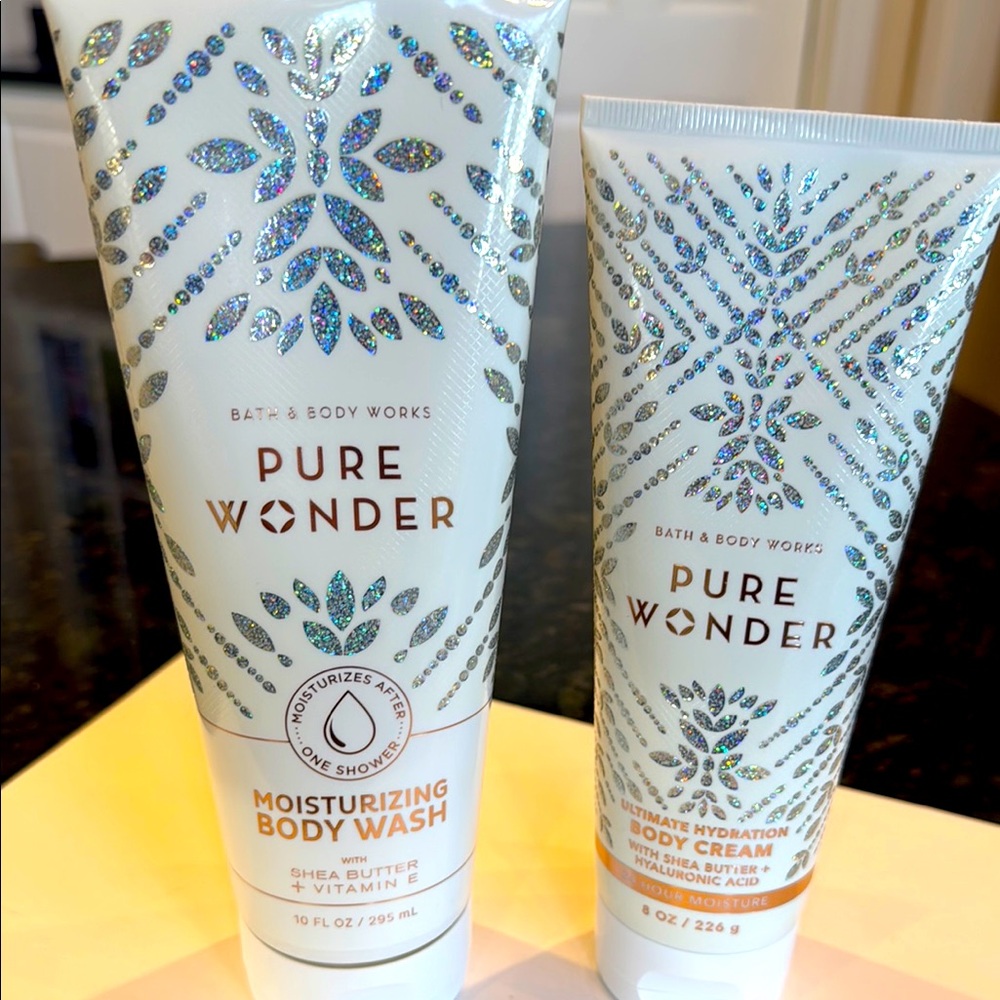 🔥BLOWOUT DEAL🔥BBW PURE WONDER MOISTURIZING BODY WASH & BODY CREAM  SET NWT